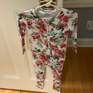 NWT Posh Peanut Convertible Romper Zippered One Piece in Beatrix Holiday Floral
